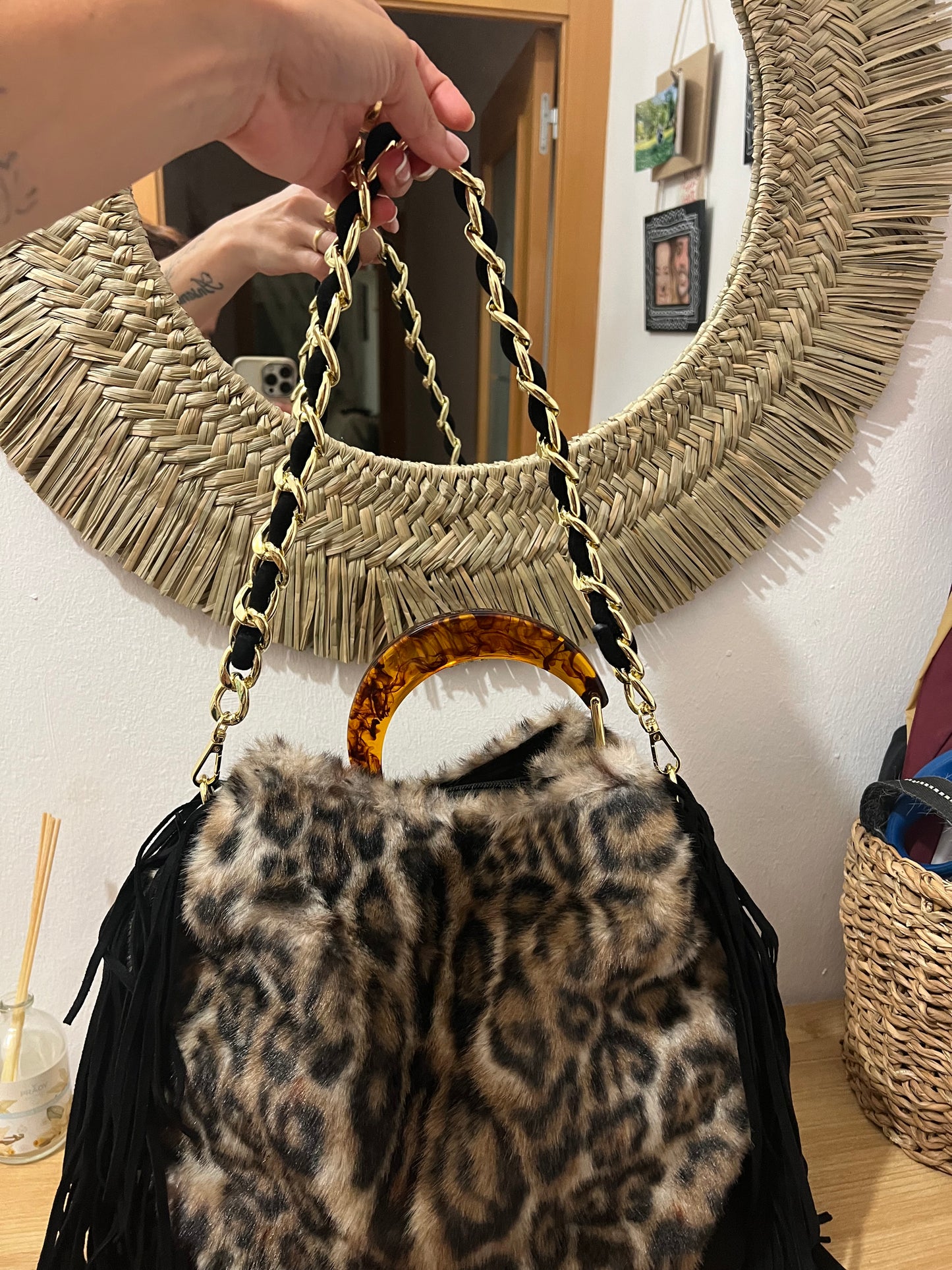Bolso flecos piel