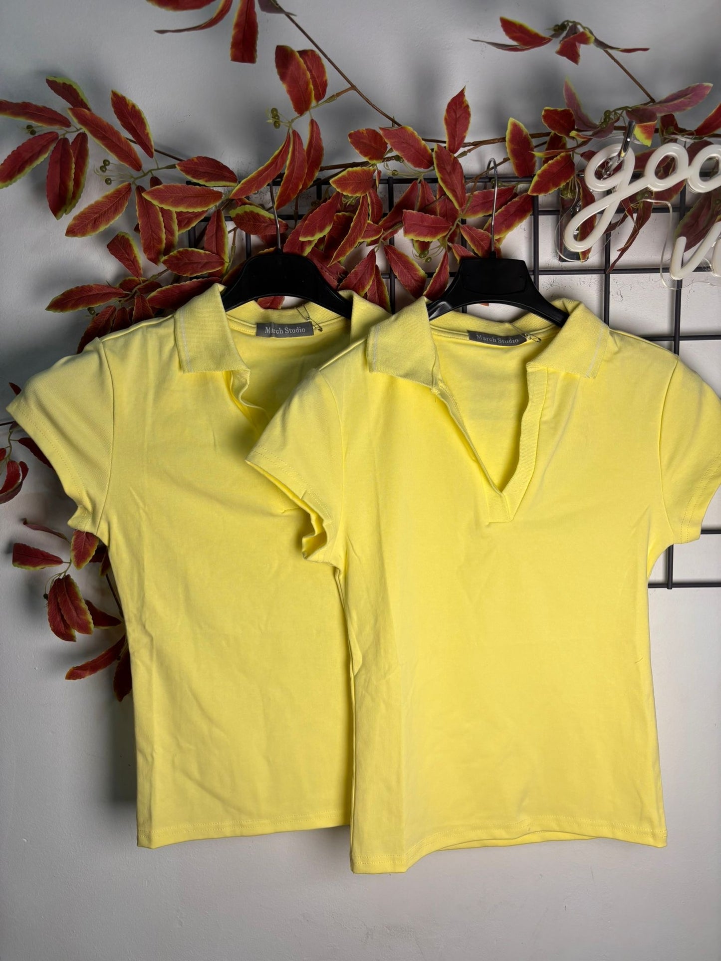 Polo amarillo