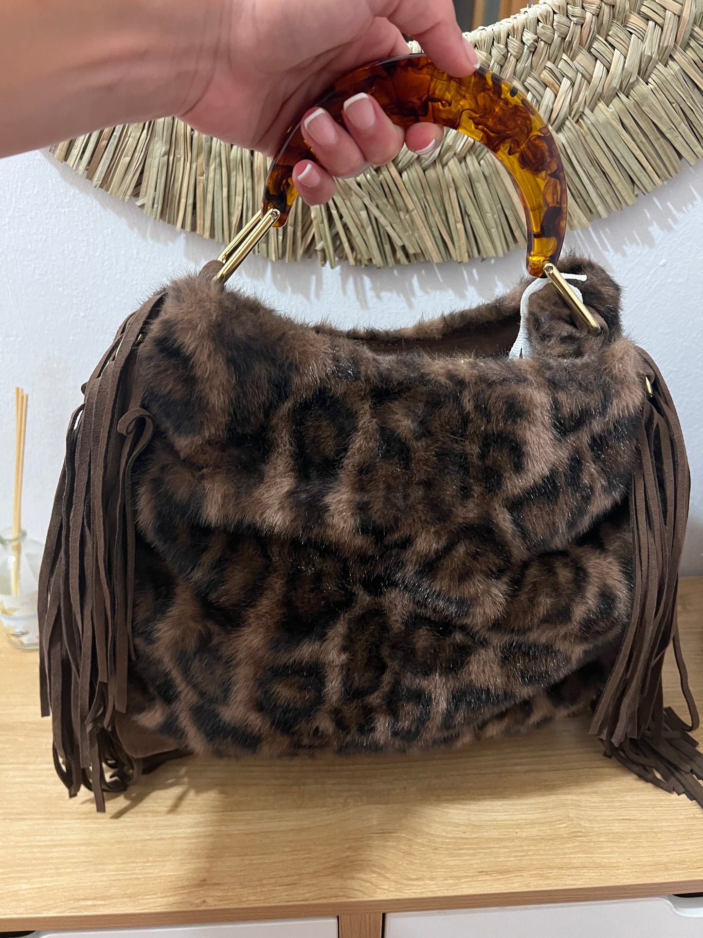 Bolso flecos piel